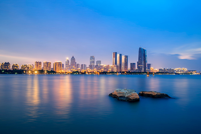 關(guān)于城市景觀照明的六點(diǎn)建議